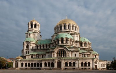 Днес почитаме Св. Александър, катедралата "Св. Александър Невски" кани всички миряни