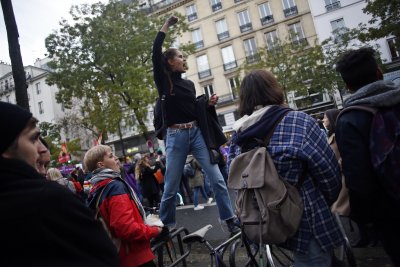 Франция въстана срещу насилието над жени