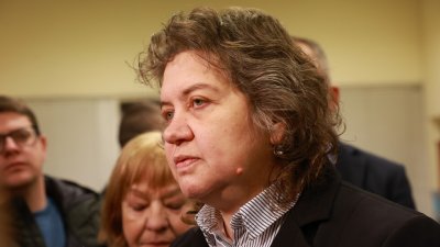 Киселова: Няма драма, че не е приет бюджет - държавата може да работи