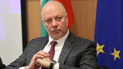 Желязков от Брюксел: България достигна 3% от БВП, преизпълнихме целите на ЕС