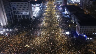 Адвокатите в Сърбия също взеха страната на протестиращите студенти Въз