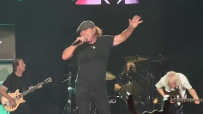 AC/DC анонсира и европейско турне през 2025-а