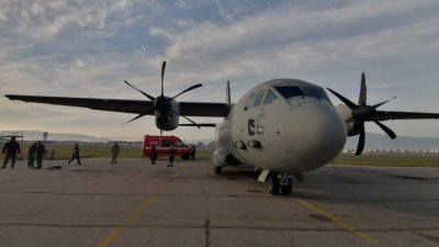 Военен "Спартан" транспортира болно дете от Варна до София 