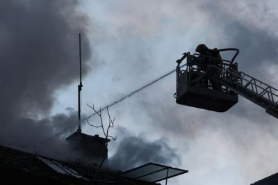 Апартамент изгоря при голям пожар в столичния квартал „Банишора“