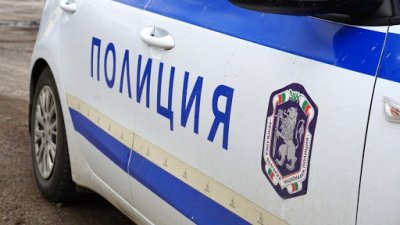 Шофьор на камион не спря на полицаи в Белозем, заряза го и побегна пеша