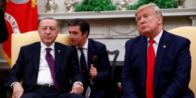 Сенатори искат от Тръмп санкции за Турция