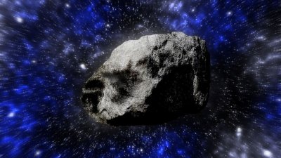 НОВА ЗАПЛАХА: Астероид с форма на фъстък застрашава Земята