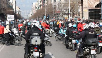 Сблъсъци между полиция и протестиращи в Атина и Солун