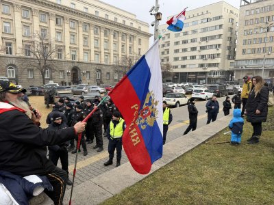 ФОТООКО: За какво се борят копейките - за лева или за рублата?