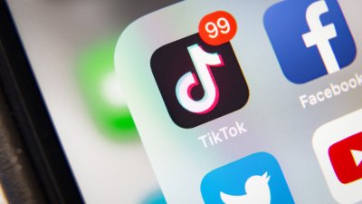 Албания блокира TikTok от утре