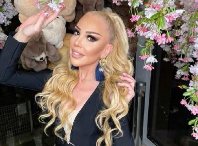 Блондинката Луна Йорданова която имаше сериозни намерения да става президент