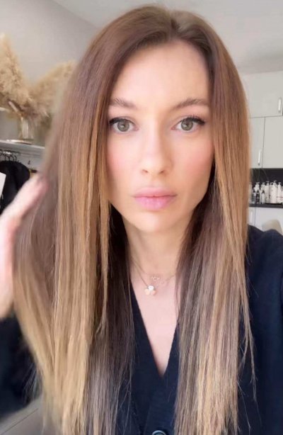 Никол Станкулова се придържа към буклите що се отнася до