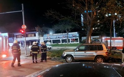 Тежка катастрофа е станала тази нощ във Варна на кръстовището