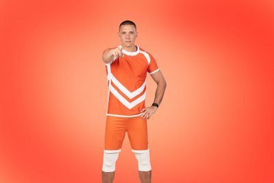 Буря от емоции адреналин и обрати белязаха поредната спирка от