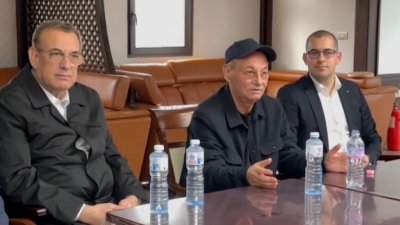 Ахмед Доган е разпоредил на своите депутати в парламента да