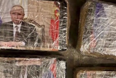 Образът на Владимир Путин се появи върху наркотици в България