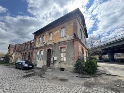 На хормонална терапия с мъжки хормони е била жената задържана