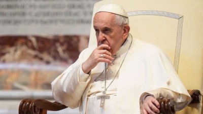 След ритуала по удостоверяване смъртта на папа Франциск в понеделник