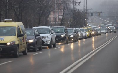 Безплатни буферни паркинги подканват да слезем от колите