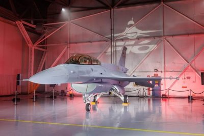 ТЕОРИЯ НА КОНСПИРАЦИЯТА: Новият F-16 Block 70 жертва на саботаж?!
