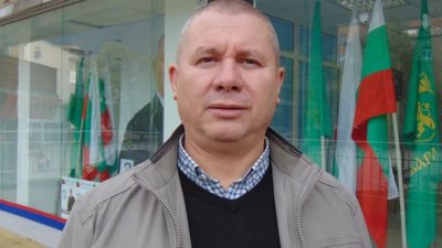 Подсъдимата копейка Митьо Шивиков: Да защитим ген. Русев!