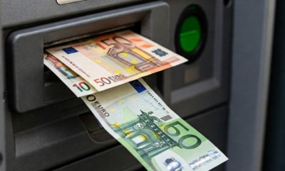 „БОЖЕ ПАЗИ БЪЛГАРИЯ“: Банкоматите ще пускат само евро след влизане в еврозоната