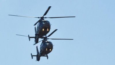 Военни вертолети в небето над София днес