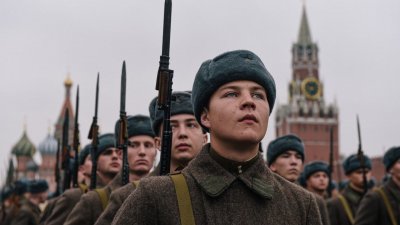 Крути мерки: Спират интернета по време на парада на 9 май в Москва