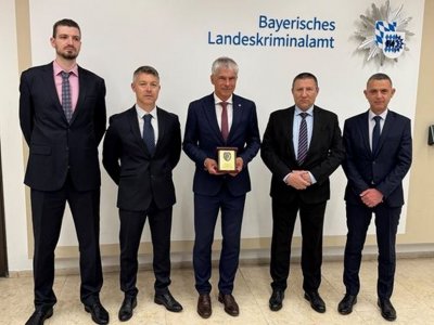 Сарафов обсъди с главния прокурор на Бавария противодействието на прането на пари