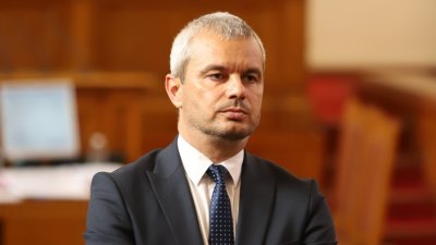 Парламентът отсвири референдума на "Възраждане" за еврозоната
