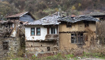 199 населени места в България са безлюдни