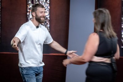 Фитнес гуруто Ванко тотално засенчи колежката си Рори в риалитито