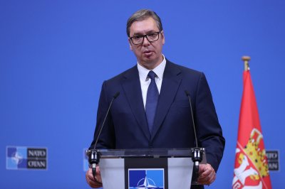 Вучич кацна аварийно заради войната в Украйна