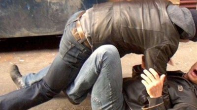 19-годишен преби двама мъже край Стара Загора, единият е с опасност за живота 