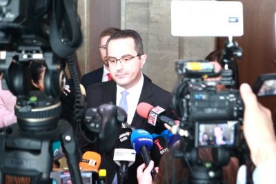 "Възраждане": Започваме подготовка по следващия вот на недоверие