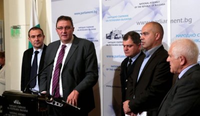 Комисията по съобщенията се попълни с великан от БСП
