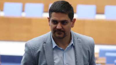 МЕЧ подкрепя предложението за референдум за еврото