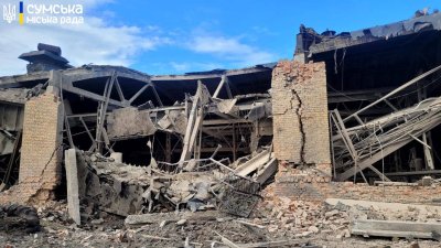 Русия нанесе ракетен удар по Суми