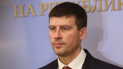 Ивелин от "Величие" поздрави президента за референдума за еврото