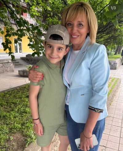 ГЪЗАРИЯ: Мая Ма. купи на внучето шапка за 600 лева