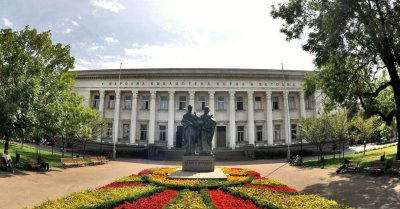 Честит празник, библиотекари!
