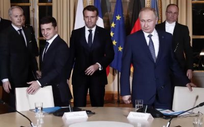 ОЧАКВАНО: Путин се ската от преговорите в Истанбул, праща някой си Медински