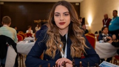 Нургюл Салимова надви бивша световна шампионка