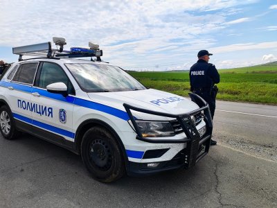Пребиха с лопата мъж и му свиха порфейла