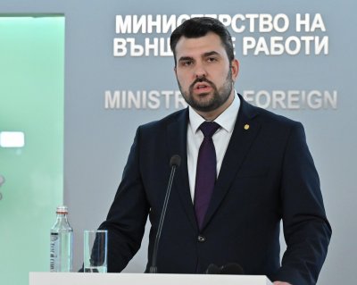 Външните и военните министри от ЕС се събират в Брюксел