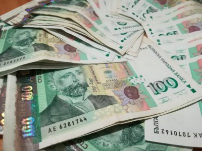 Средната заплата в София гони 3400 лв.