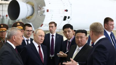 Ким Чен Ун може да застане на подсъдимата скамейка в Хага до Путин