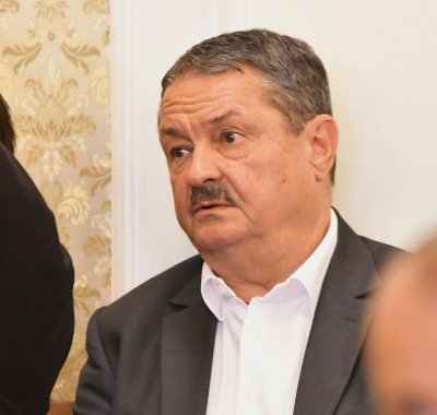 Проф. Георги Рачев: Слънце без дъжд до петък, след това ще има обилни валежи 