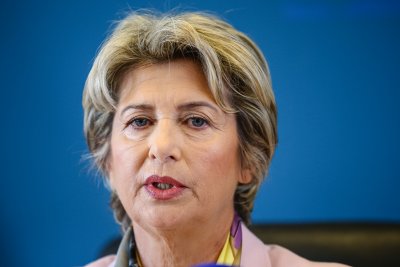 Лечева: Оставям на съвестта на госпожа Костадинова да прецени действията си
