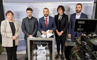 Общинари от ГЕРБ дават боклука на прокуратурата 